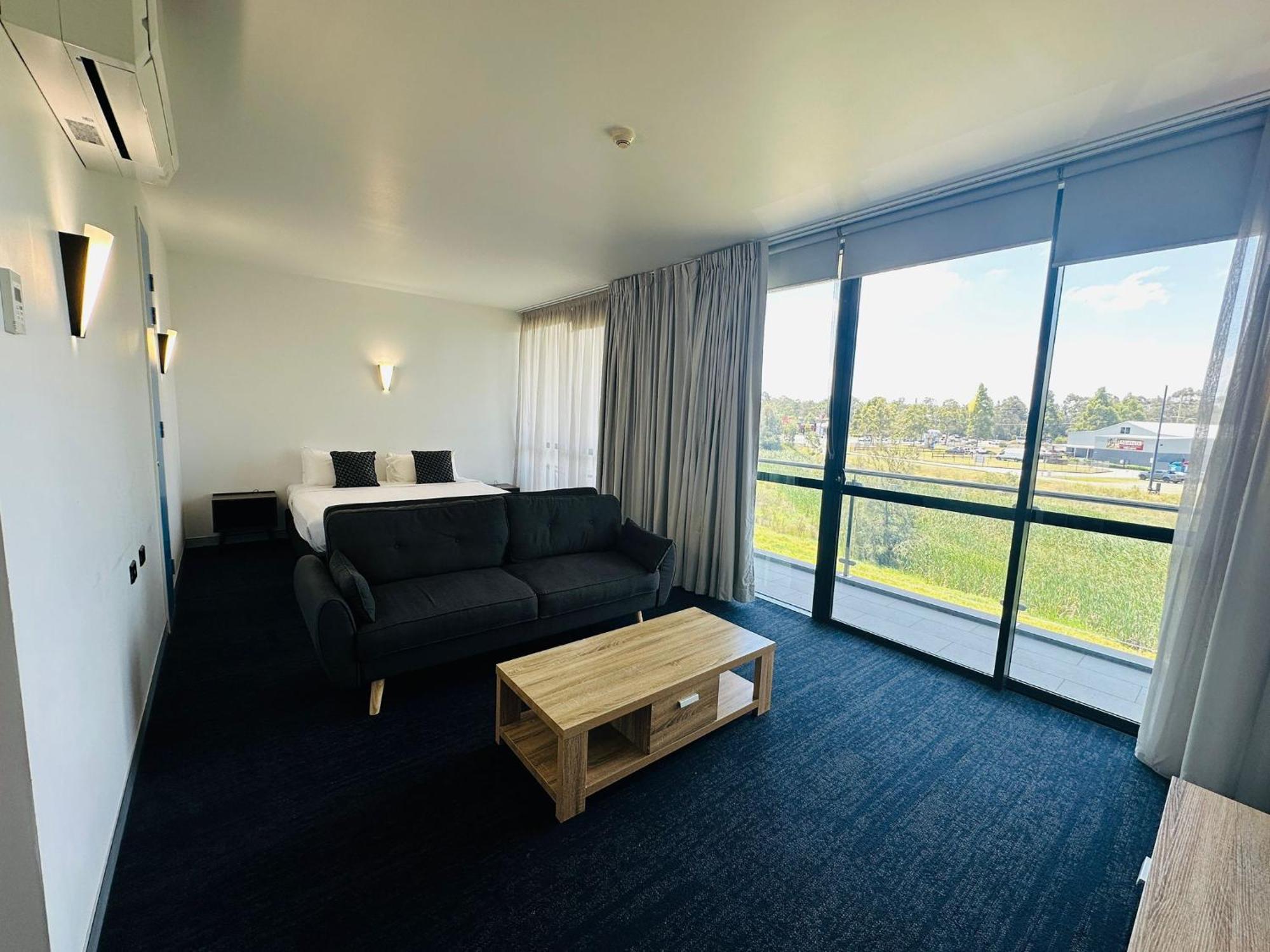 Thornton Executive Hotel Maitland Extérieur photo